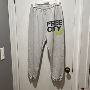 FREECITY sweatpants
